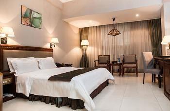 New Plum Garden Seasons Hotel - Shenzhen Zhucun  Exterior foto